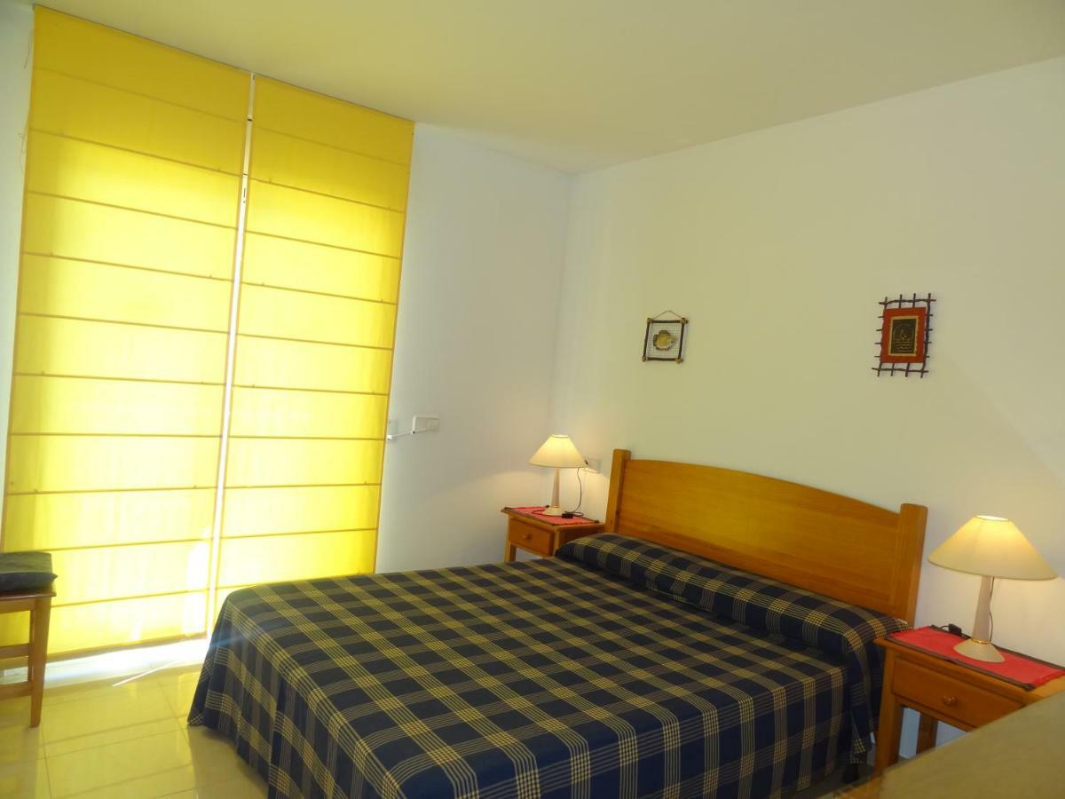 Apartamentos Las Brisas Л'Эстартит Экстерьер фото